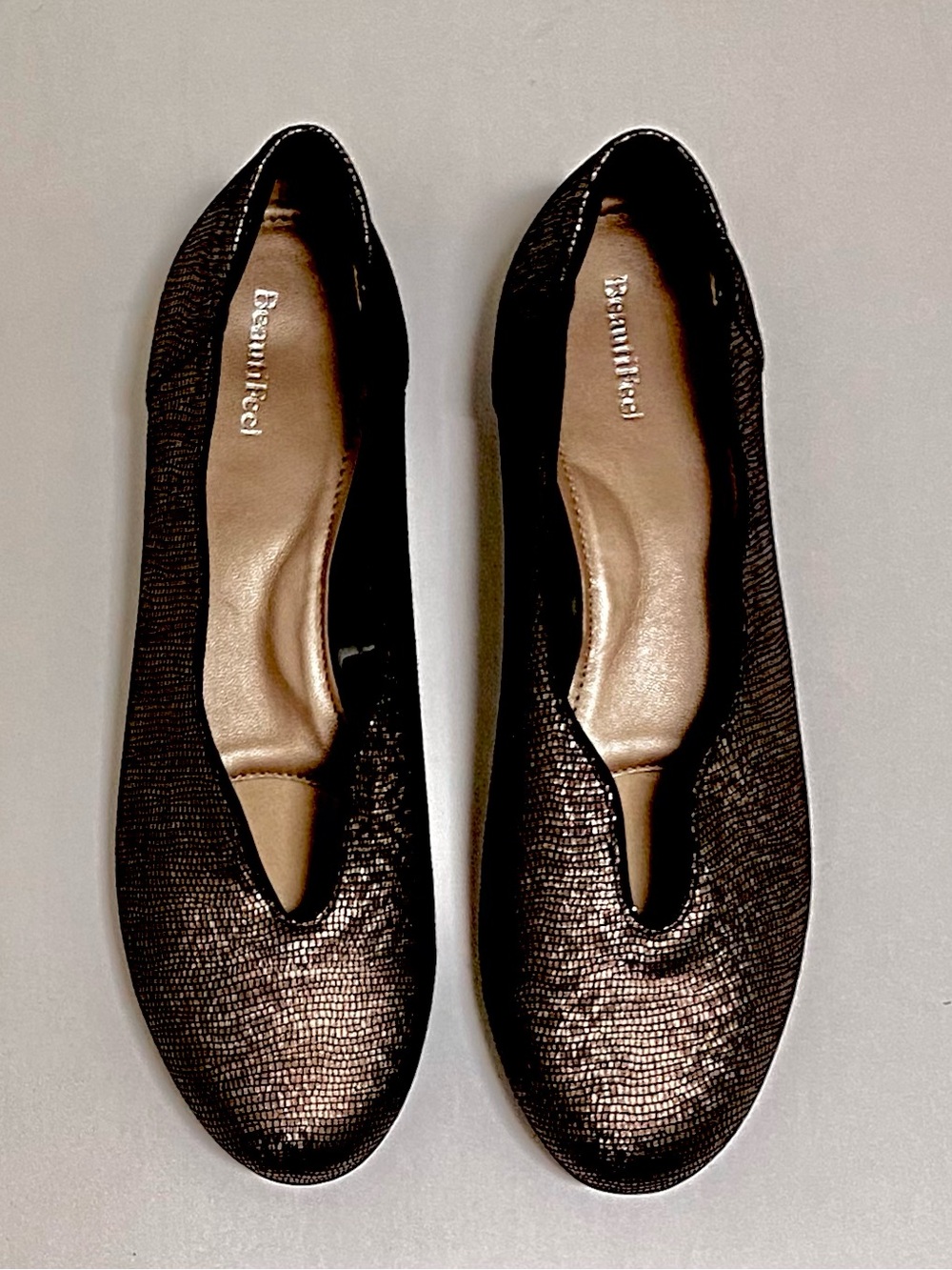BeautiFeel Jolie Metallic Bronze Textured Slip-On Ballet Flats 39 1/2
